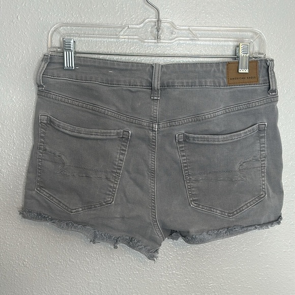 AMERICAN EAGLE Women's Gray Hi-RIse Shortie Shorts Size 8 - Picture 5 of 7